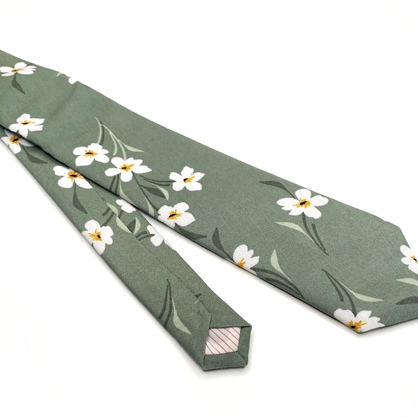 Dusty Sage floral Tie , Sage Green floral Necktie , Bow tie , Suspenders , Pocket Square