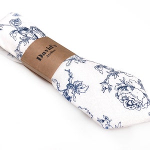 White Linen Floral NeckTie with NAVY flowers , skinny necktie , davids bridal , Pocket Square , Bow tie , Kids , Necktie 2.35  3 inches 3.26