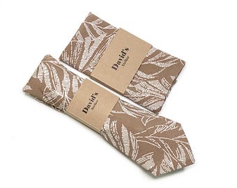 Tropical Hawaiian Tie , matching Pocket Square , Gold and White, Tan Floral Tropical Necktie, Men's Palm Leaf Wedding Necktie