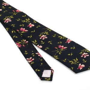 Black floral Tie , Chianti floral Necktie , Bow tie , Suspenders , Pocket Square
