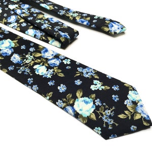 Black Floral Tie Man Floral Necktie Davids Wedding Tie mint flowers iceblue flowers Blue flower Groom tie Groomsmen Ties Skinny Black tie