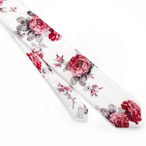 White floral Tie , Red Rose White Necktie , Bow tie , Suspenders , Pocket Square