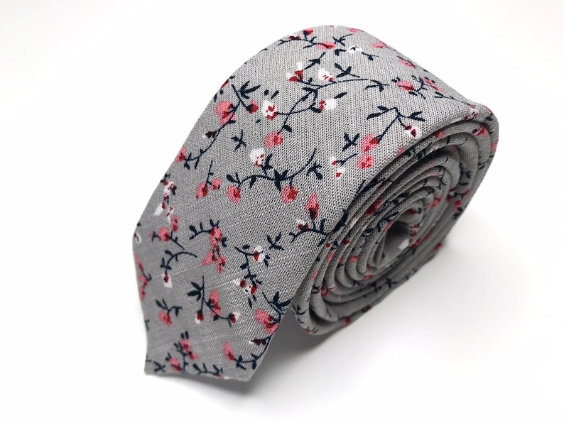 blush and grey tie