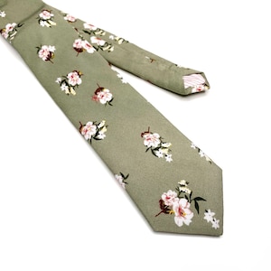 Light Olive Floral Necktie , Light Green Tie , Sky Blue Pocket Square , davids bridal tie , Pocket Square , Bow tie , Kids Bow tie