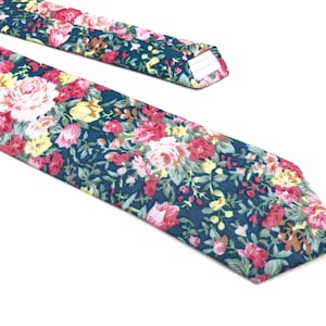 Green Floral Tie with Blush flowers , Skinny necktie , Bow tie , Pocket square , Kids Tie , Necktie 2.36 inches 3 inches 3,26 inches