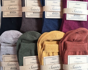 Chaussettes unies en coton pour hommes [9 couleurs disponibles]