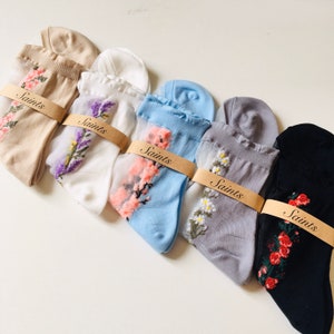 Flower Lining Lace See-through Socks, Transparent socks, Unique socks, Fashion socks, Summer [5 colours available]