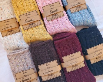 Chaussettes chaudes et confortables en laine pour femmes à pois de haute qualité, Cadeau pour femme, Chaussettes d'hiver [10 couleurs disponibles]