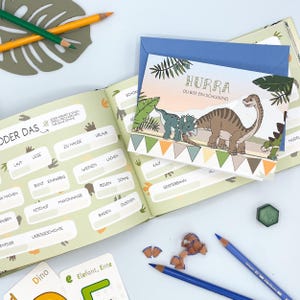 Dino Freundebuch inklusive Karte zur Einschulung - Geschenk für Kinder zum Schulanfang