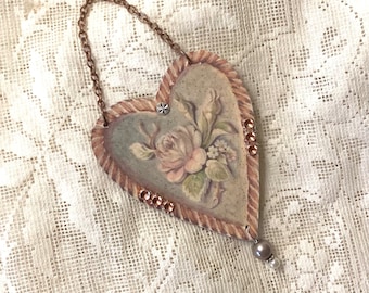 Vintage inspired Heart ornament / Victorian Heart ornament