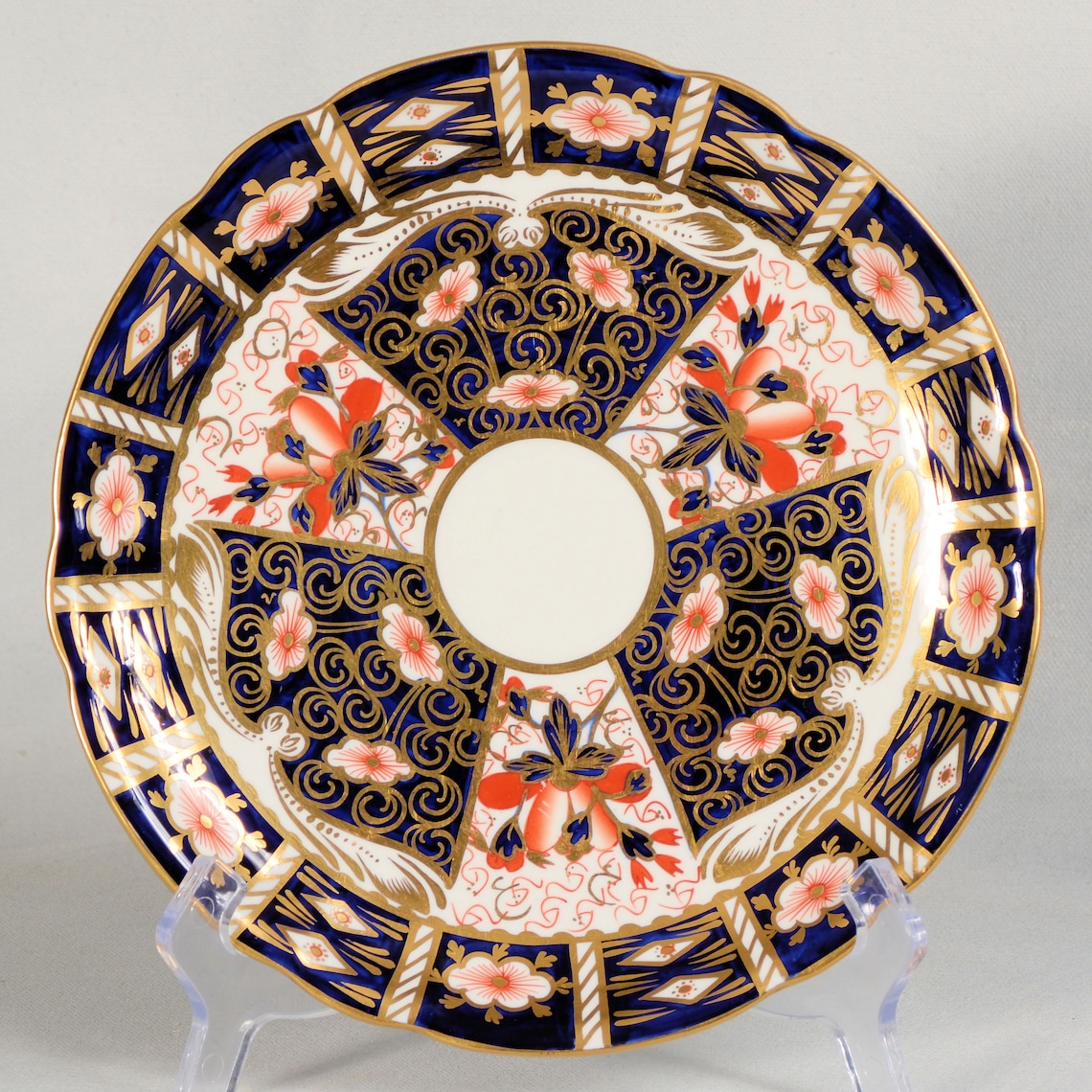 One Royal Crown Derby Traditional Imari 81/2 Plate Etsy