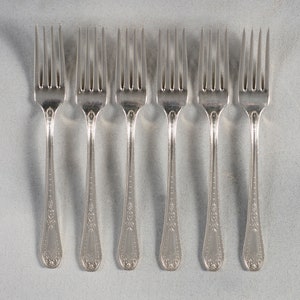 Lot of 6 Community Plate &quot;Hampton Court&quot; Forks