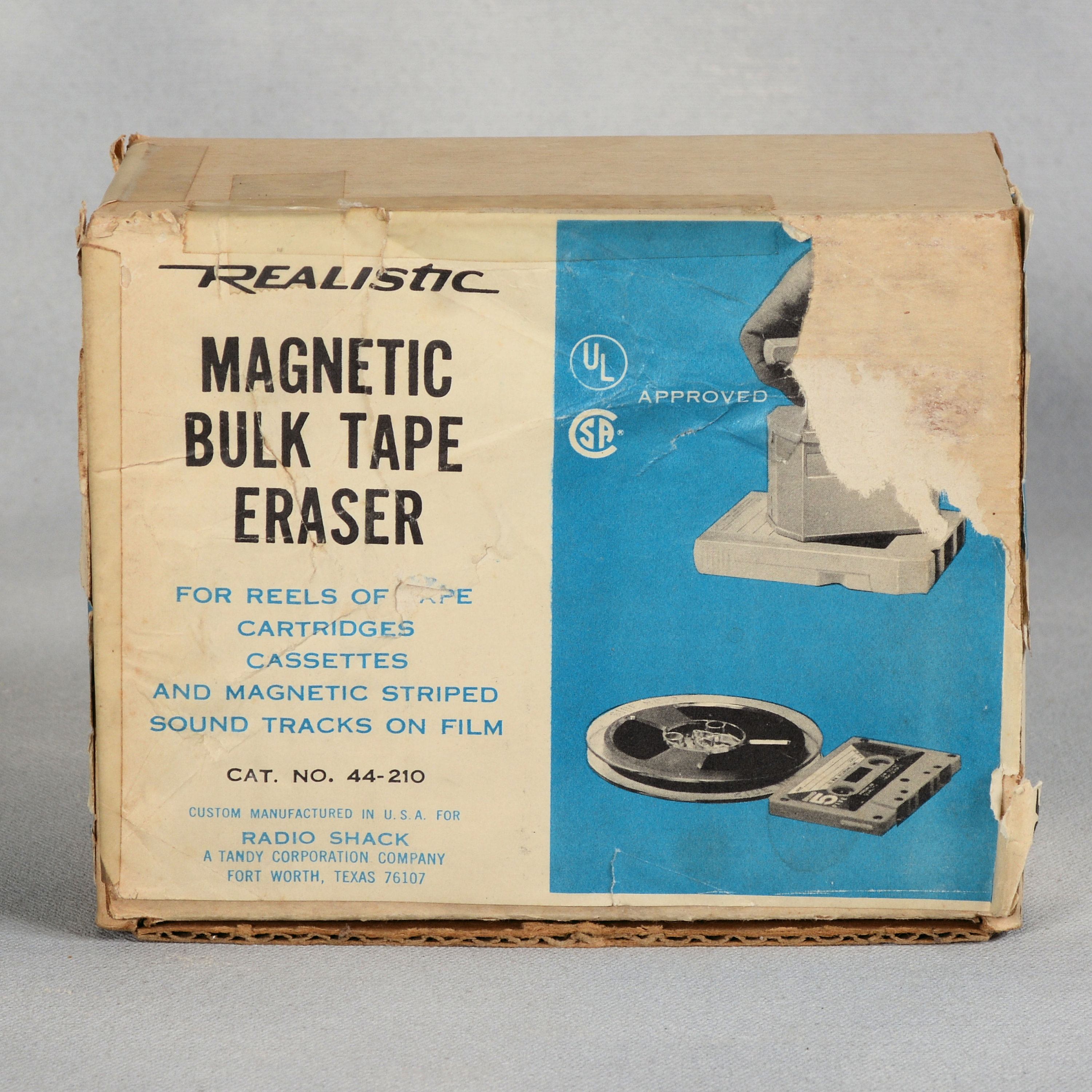 Realistic 44-210 Magnetic Bulk Tape Eraser for Cassette, Cartridge, Reels,  etc.