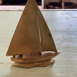 Vintage Large Brass Sailboat Figurine – Mid-Century Nautical Charm