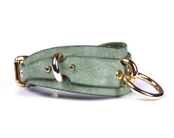 Handmade Green Leather Choker Submissive collar