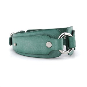 Green Leather Handmade Collar for women, collar choker, day collar