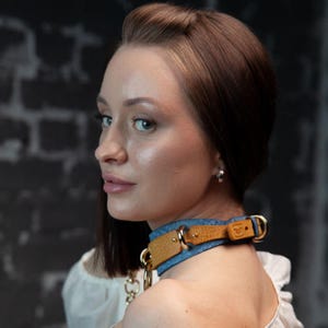 Blue & Yellow Leather Choker, Collar with Leash, Kinky choker