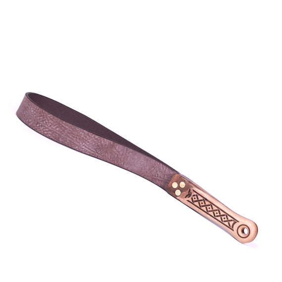 Leather Strap Paddle Spanking Belt Whip Tawse in Wooden Gift