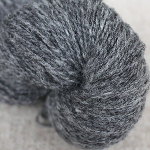 Plain yarn-6,80EUR/100g-Gray-100%Natural wool-Sheep Wool-Sock yarn-2-ply yarn