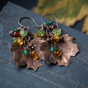 Maple leaf earrings Copper earrings Amber earrings Botanical jewelry Nature jewelry Autumn earrings Copper leaf with peridot Tree earrings