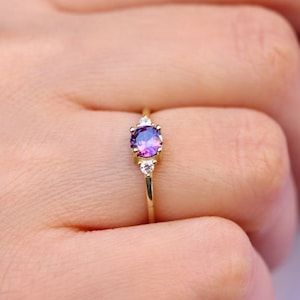 Amethyst Dainty Ring, February Birthstone Ring, Amethyst Ring, Delicate Ring, Minimalist Ring, Sterling Silver 925 Amethyst Ring, Mom Gift