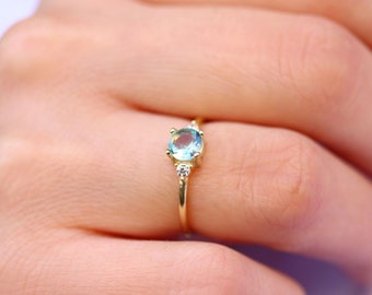 Blue Topaz Dainty Ring, December Birthstone Ring, Blue Topaz Ring, Delicate Ring, Minimalist Ring, Sterling Silver 925 Blue Topaz Ring