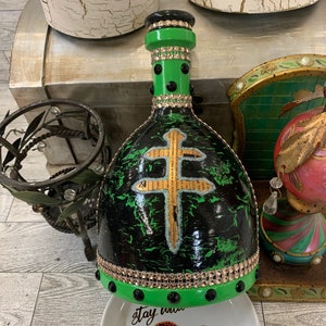 Crackled Hand Painted Dusse Bottle