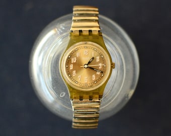 Vintage 90s SWATCH Circular Watch / Unisex Analog Wrist Watch