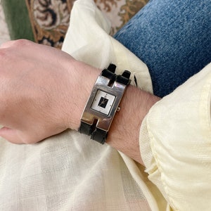Vintage 90s Double Band Watch / Unisex Analog Wrist Watch image 2