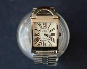 Vintage 90s Rectangular Watch / Unisex Analog Wrist Watch