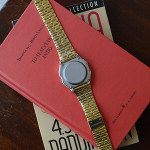 Vintage 90s Rectangular Watch / Unisex Digital Wrist Watch image 4
