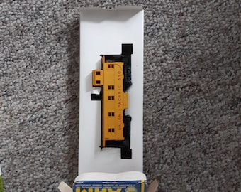 Collectable scale Union Pacific Caboose model