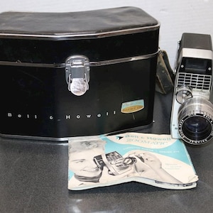 Antique collectable zoom Bell and Howell camera