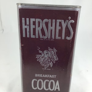 Vintage Hershey’s cocoa container.