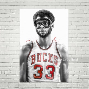 Kareem Abdul-Jabbar Milwaukee Poster, Canvas, Basketball print, Sports wall art, Kids room decor, Man Cave, Gift