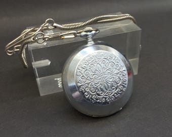 Orologio Da Tasca Meccanico A Carica Manuale - Stile Antico Unione Sovietica, Con Collana, Per Uomo E Donna