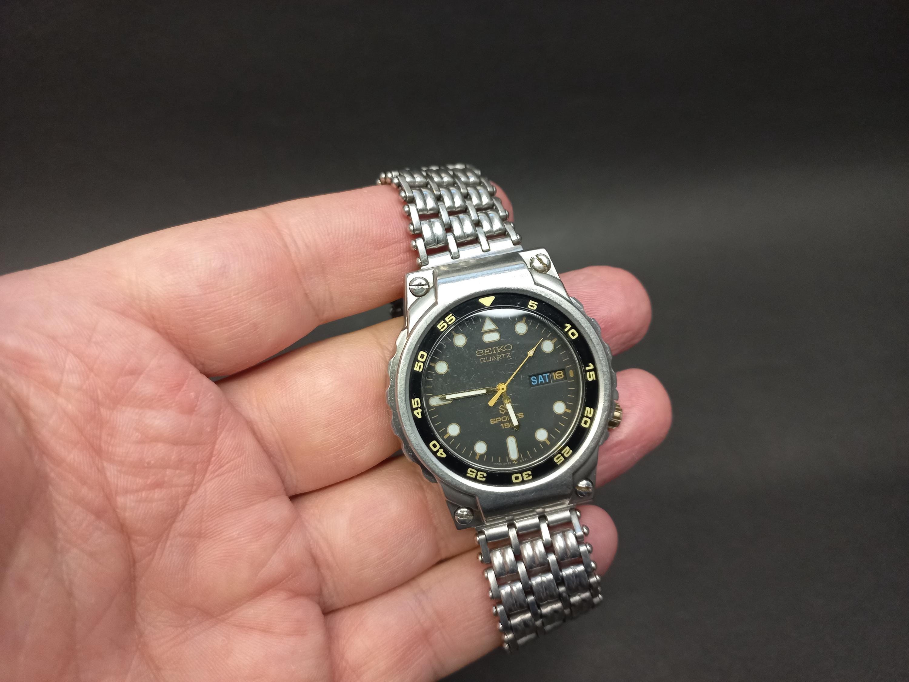 Vintage Wrist Watch Seiko Sports 150,seiko 5H23-6370 Japan Quartz