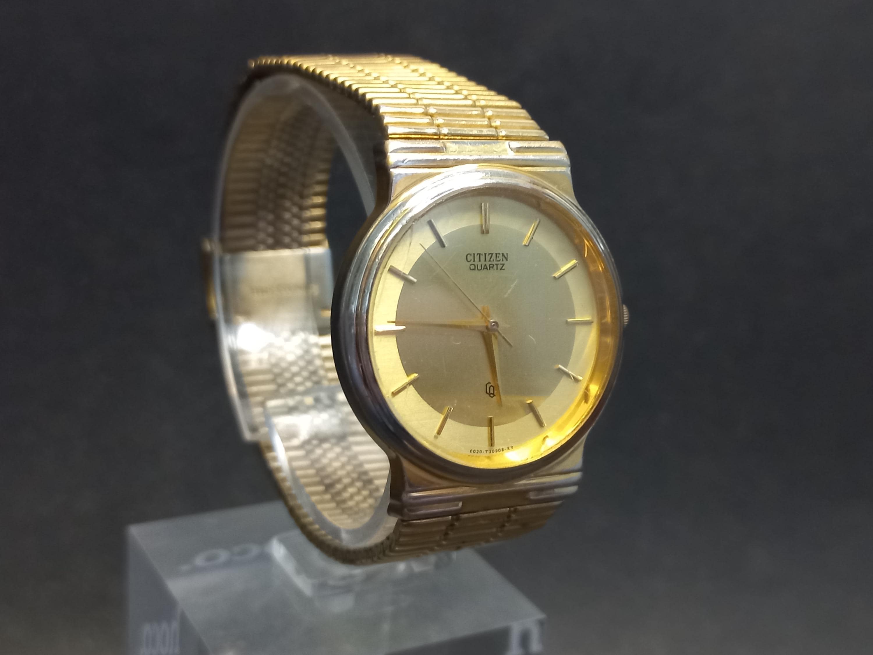 citizen quartz sp watch price