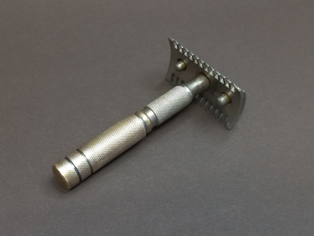 Soviet Vintage Razor 