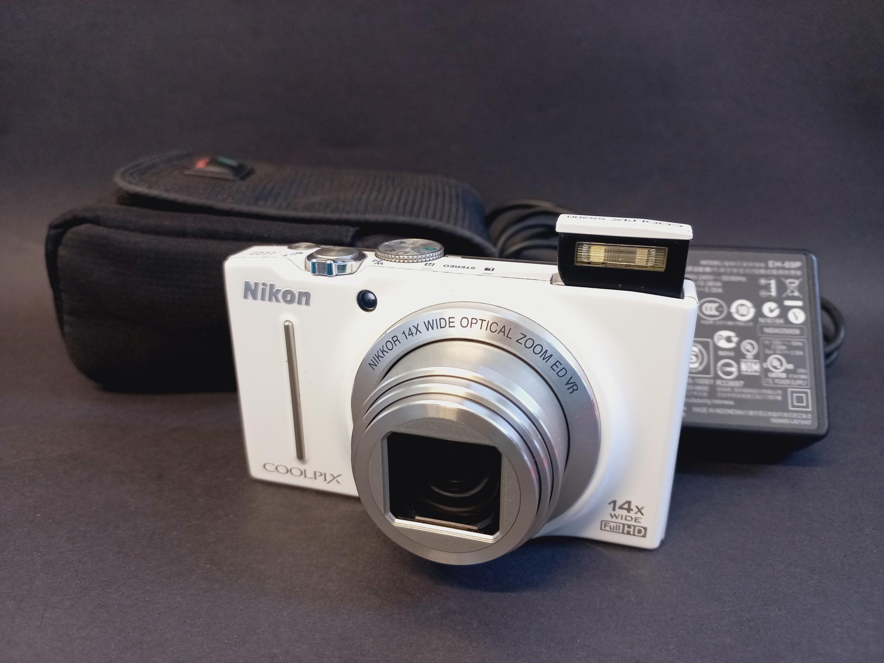 Nikon Coolpix S8200 - Etsy