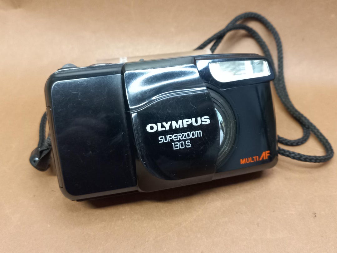 【美品】OLYMPUS SUPERZOOM 130S フィルムカメラ ビンテージ カメラ オリンパス スーパーズーム 130S。フィルム カメラ