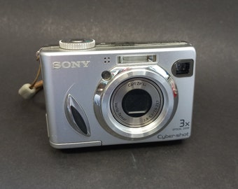 Digital Camera Sony Cyber-Shot DSC-W7, Compact Digital Camera, Sony cameras