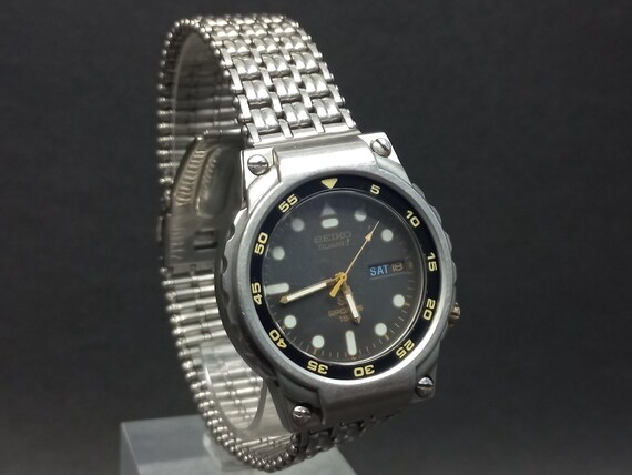 Réveil Vintage SEIKO ROBIN RB 650 - Fabriqué Au Japon - Mécanique - Bleu Et Blanc