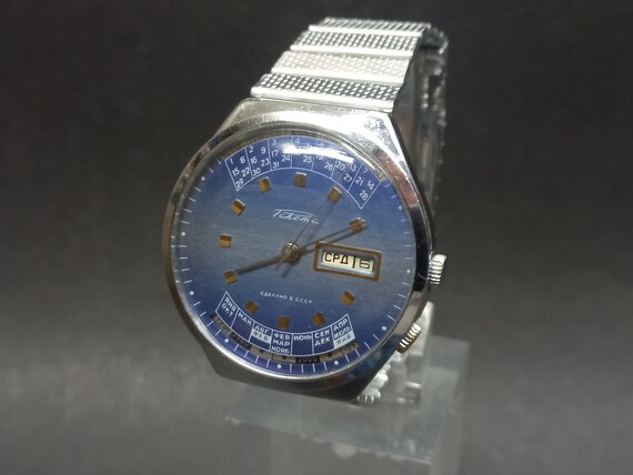 Soviet Vintage Watch Raketa "Calendar"(Rocket) Mechan… - Gem