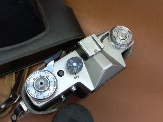 Soviet Vintage Camera zenith E Olympics 80, HELIOS 44-2, 2/58 M42 
