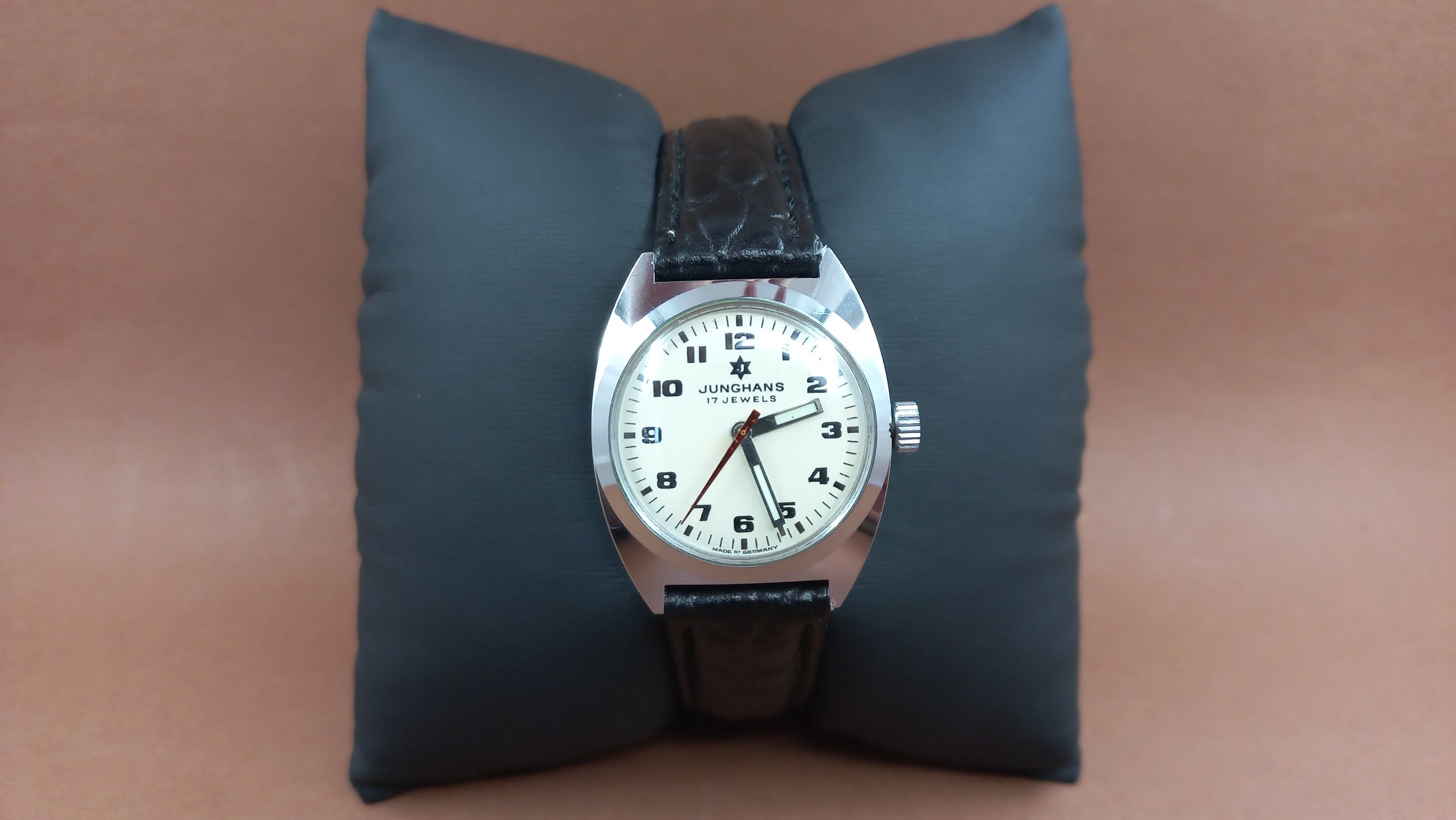 Relojes alemanes junghans sale