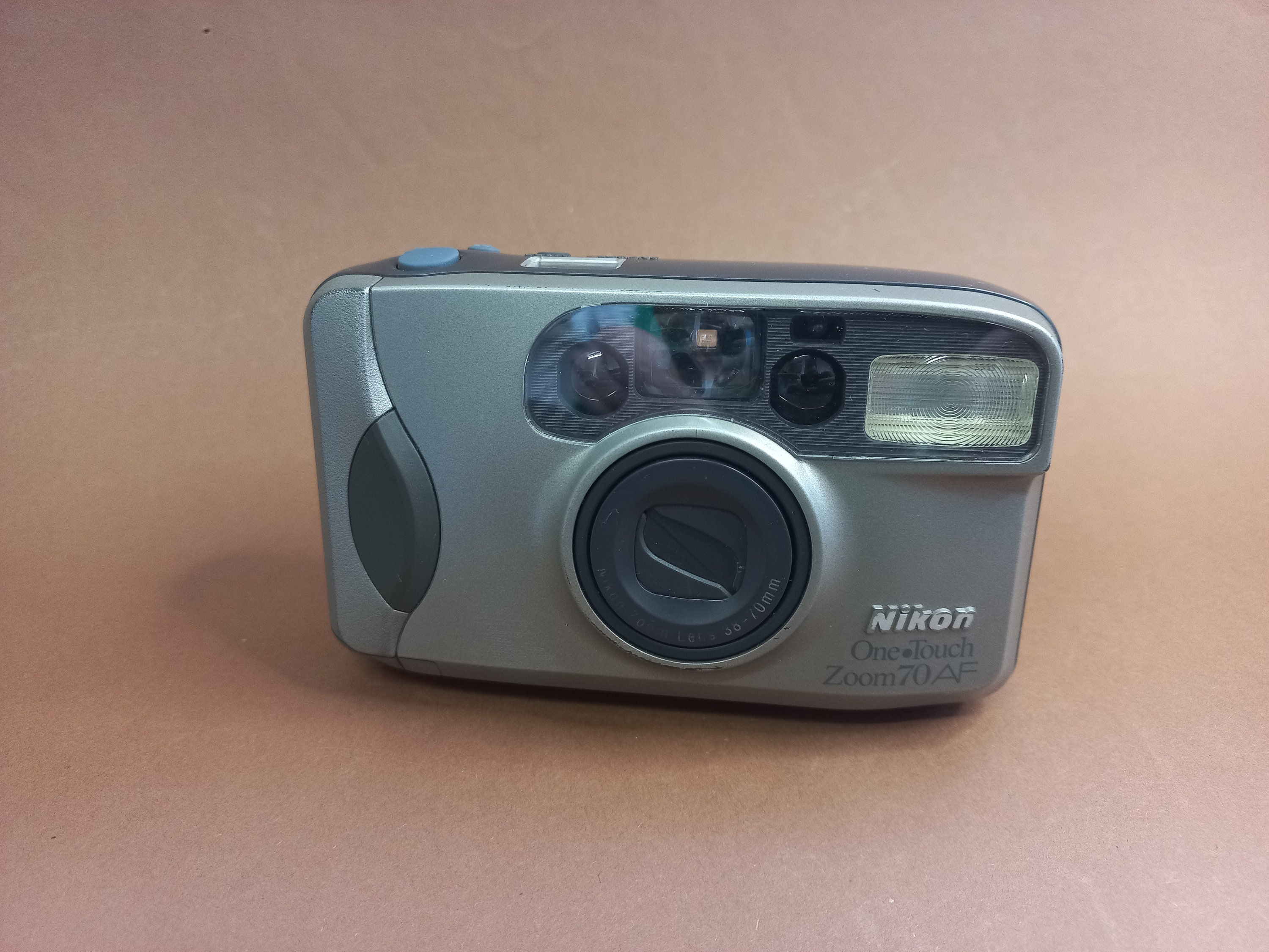 【49】Nikon ニコン ZOOM 300 AF フィルムカメラ 希少 Nikon ZOOM 300 AF の使い方 | Totte Me Camera