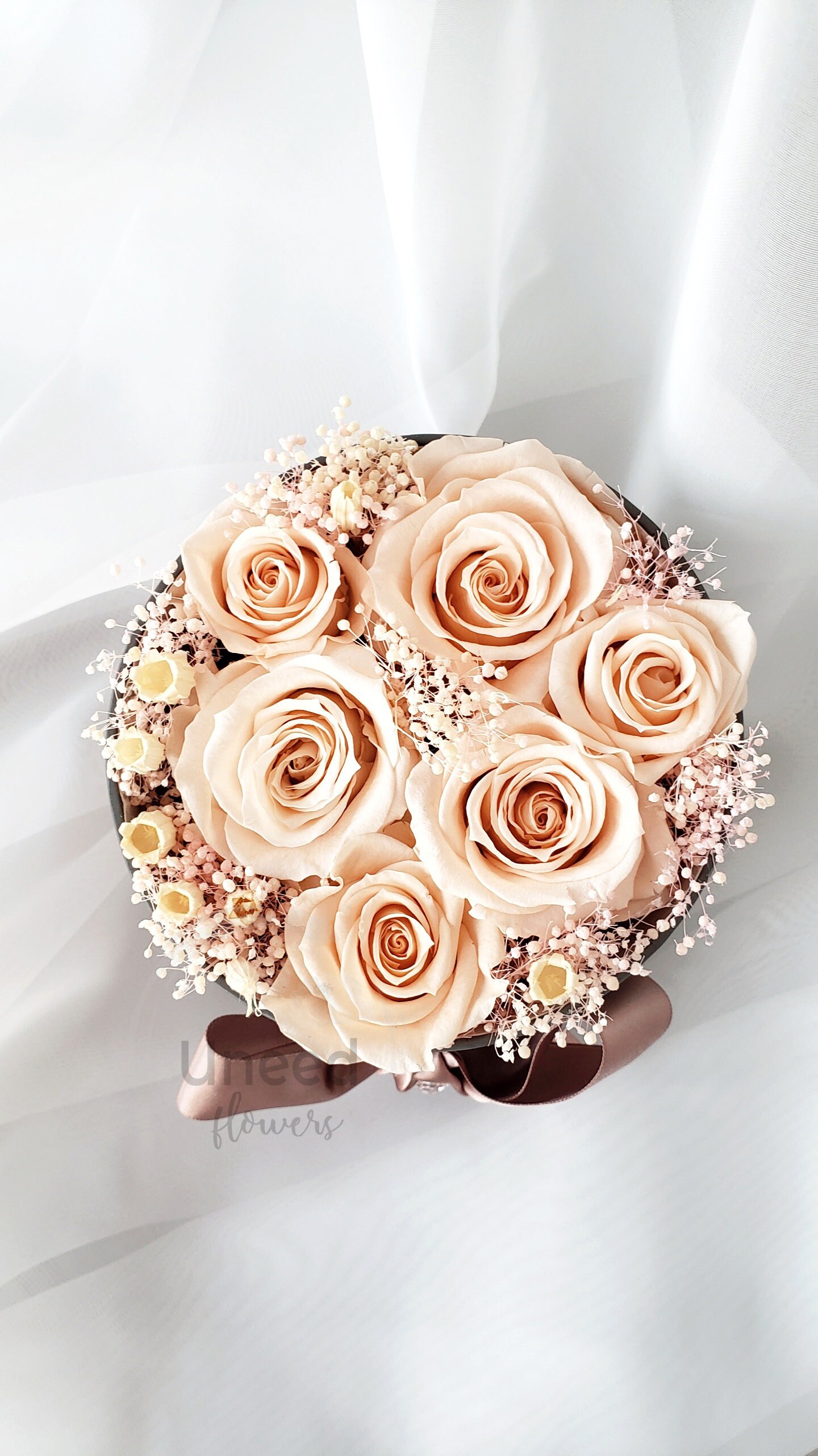 UN0165 Preserved Roses in a Box Etsy