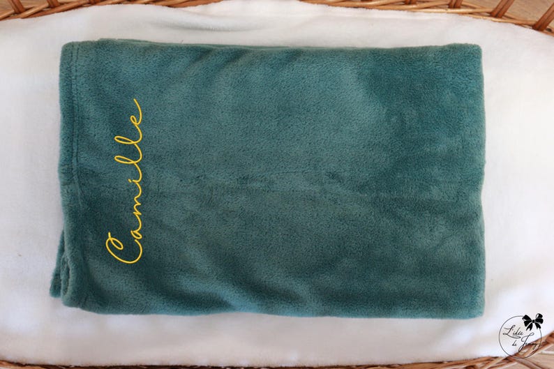 Personalized baby blanket embroidered with first name – Soft birth blanket – Baby girl or boy gift – Baby shower gift idea image 6