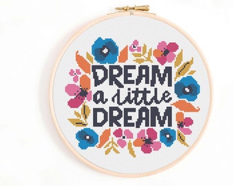 Patrón de punto de cruz Sueña un pequeño sueño. Patrón de punto de cruz con cita motivacional - Descarga instantánea del patrón de punto de cruz de decoración para niña.